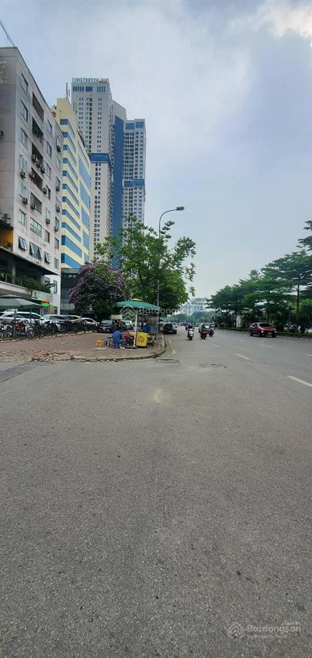 Siêu phẩm mp yên hòa cg. dt 63 m. 5 tầng. mt 5 m. chỉ 23 tỷ