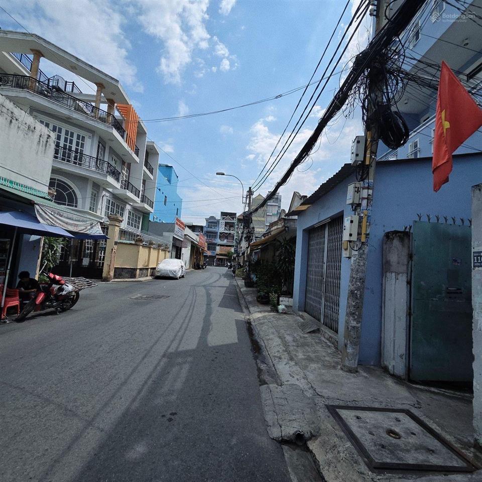 56m2  ngang to 4,8m tân hoà đông quận 6 chỉ 6,3 tỷ  cách mặt tiền 5 căn
