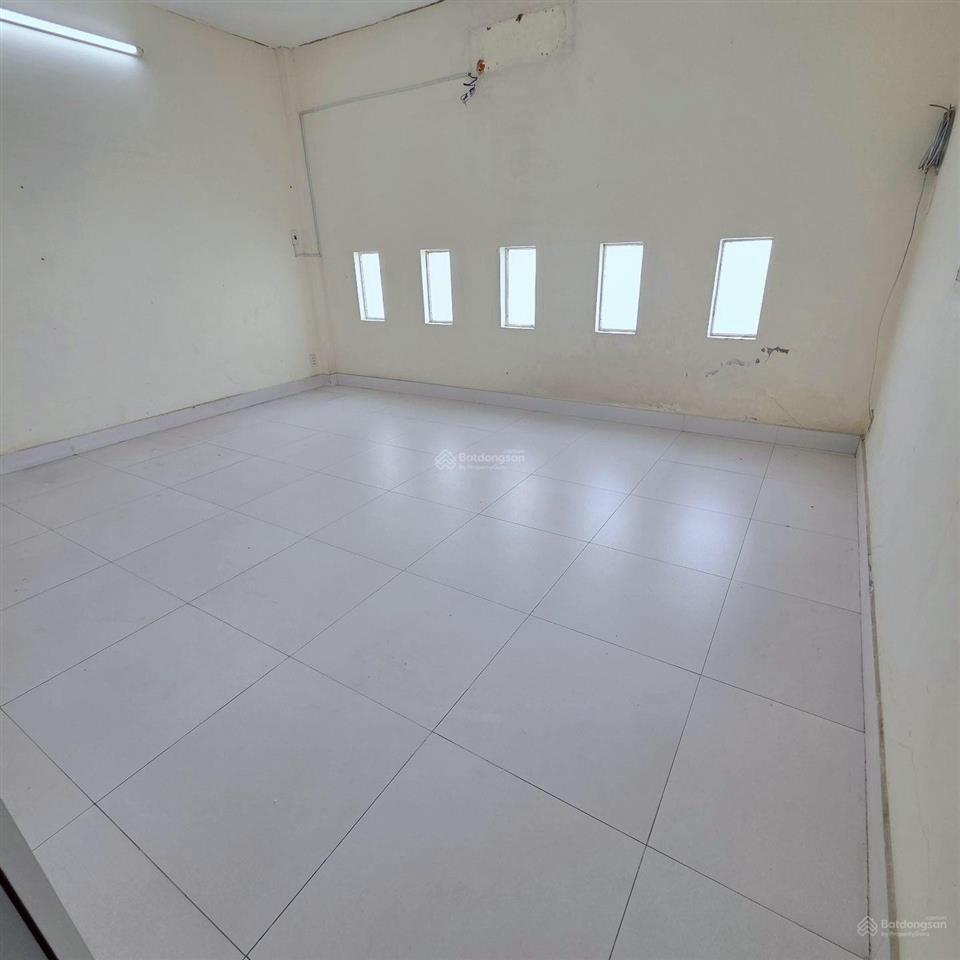 56m2  ngang to 4,8m tân hoà đông quận 6 chỉ 6,3 tỷ  cách mặt tiền 5 căn