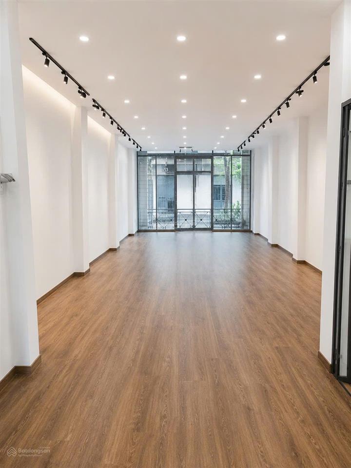 Bán nhà khu phân lô vip đống đa, oto chạy vòng quanh, dt 73m2, 4 tầng, mt 4,8m, cực hiếm, có gpxd.