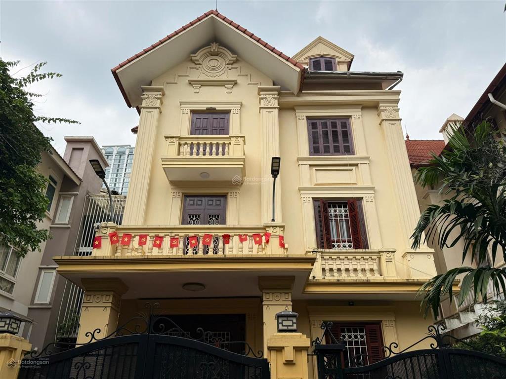 Bán biệt thự đơn lập phố tố hữu, quốc hội, thanh xuân, cực hiếm, dt 152m2, 3 tầng, mt 9m.