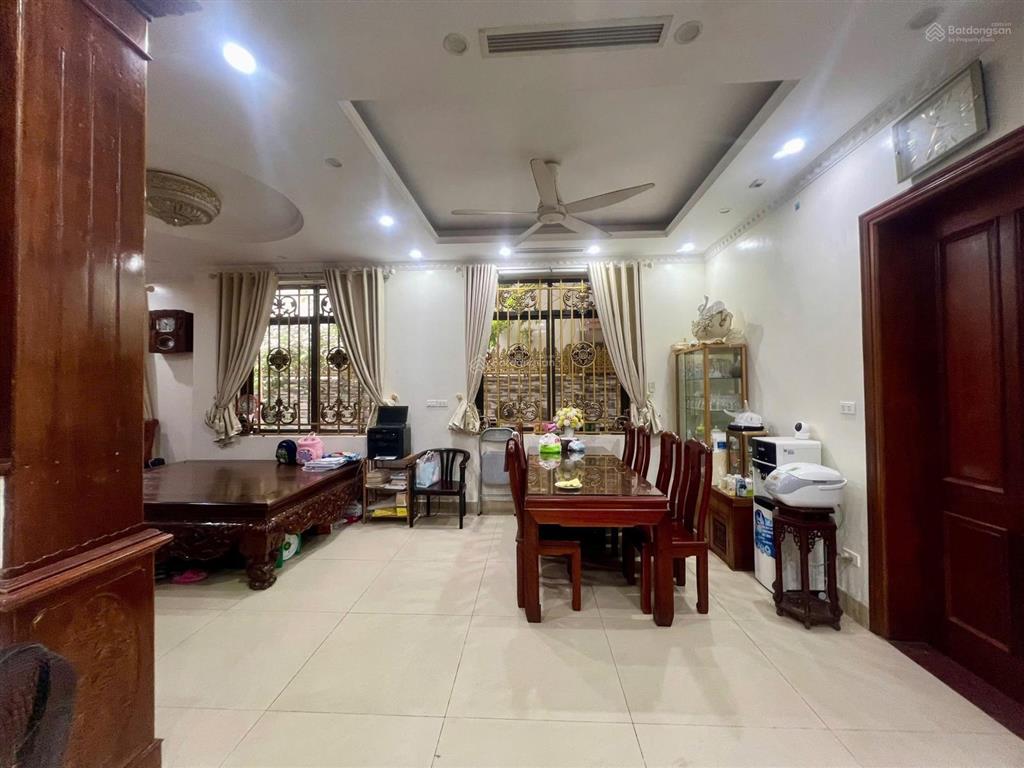 Bán biệt thự đơn lập phố tố hữu, quốc hội, thanh xuân, cực hiếm, dt 152m2, 3 tầng, mt 9m.