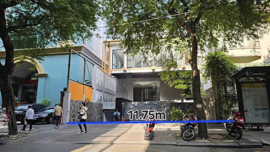 Mt 100 nguyễn du, bến nghé q1, dt 11,75m31m, hầm 4 tầng, hdt 400tr/tháng, bán 435 tỷ