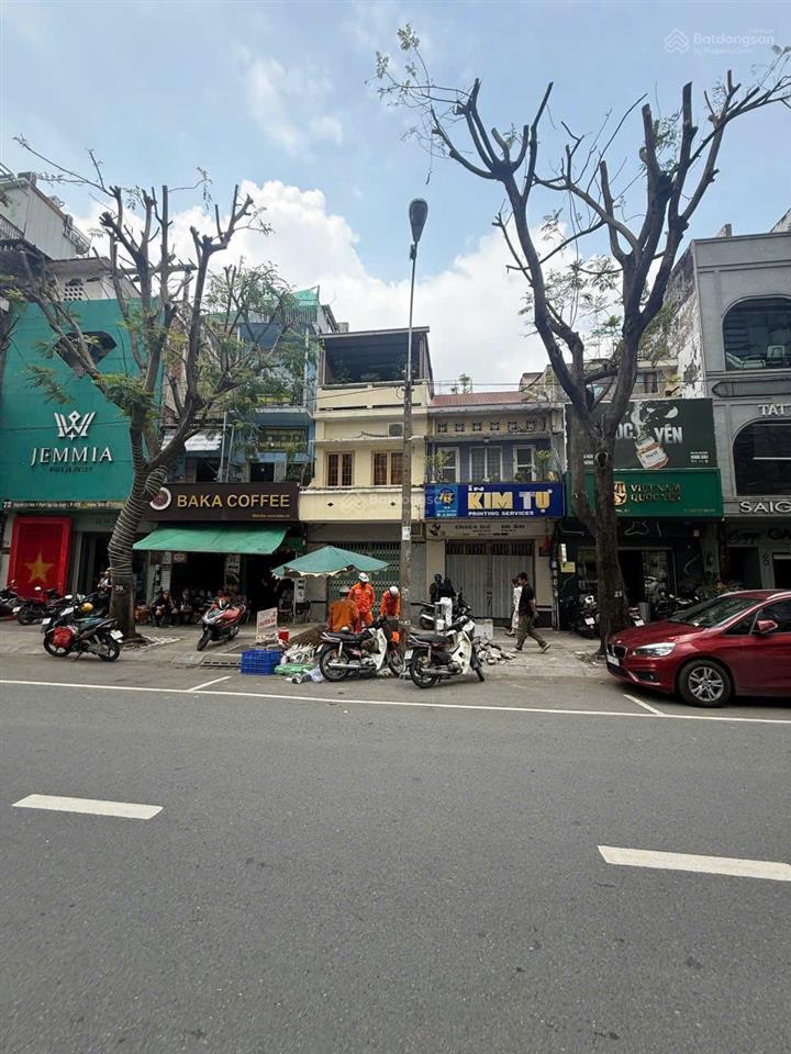 Mặt tiền 6264 nguyễn cư trinh, phường bến thành mới, dt 8x16m, kết cấu 2 tầng, giá bán 82 tỷ