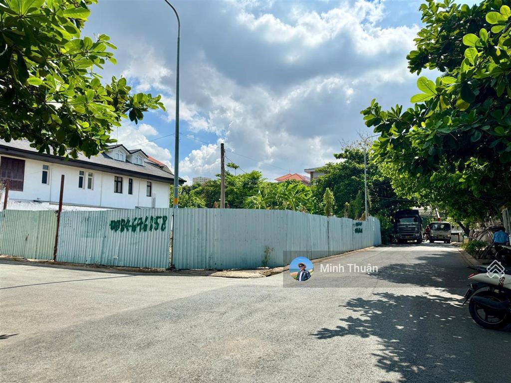 Lô đất đẹp nhất thảo điền ! góc 2mt  15m x 20m  khu compound  xây hầm 4 tầng  giá 62 tỷ