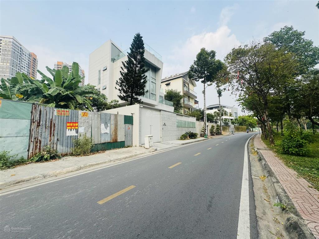 Hot ! chỉ 170tr/m2  bán lô góc thân văn nhiếp view sông  15,6 x 24m  280m2  xây cao còn tl tốt