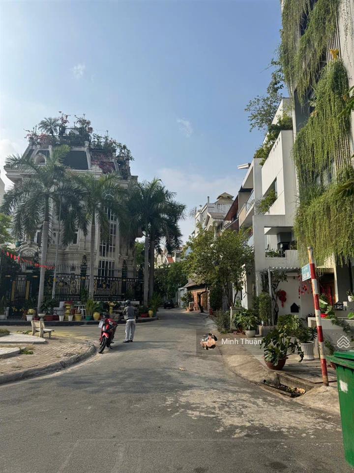 Rẻ nhất thủ đức house! bán đất view công viên  12,5m x 18m  cn 199m2  giá rẻ chỉ 22,8 tỷ