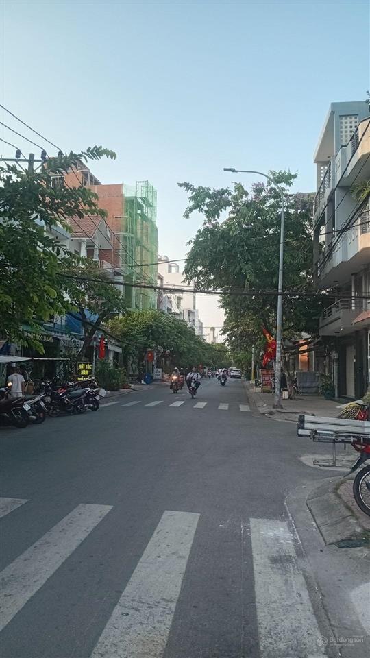 Bán tòa chdv 7 tầng đúc, nguyễn ngọc nhựt, tân phú, thang máy,150m2, 24 phòng, nhỉnh 30 tỷ tl