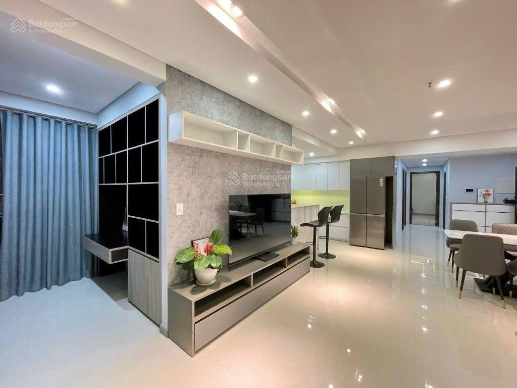 Cho thuê cc 80m2 tại the antonia, 23 triệu vnd, 2pn, 2wc, view đẹp, uy tín.  0352 390 ***