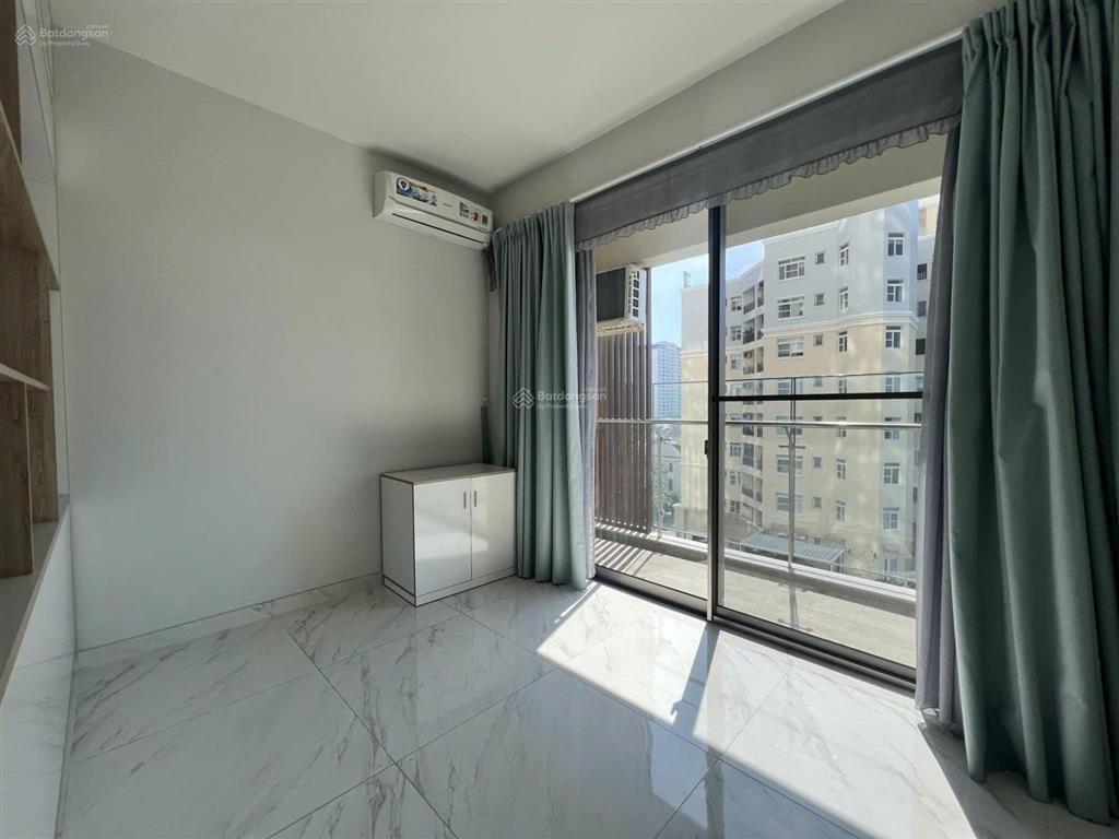 Cho thuê cc 3pn, 2wc tại midtown phú mỹ hưng, 40 triệu vnd, 135m2 0352 390 ***