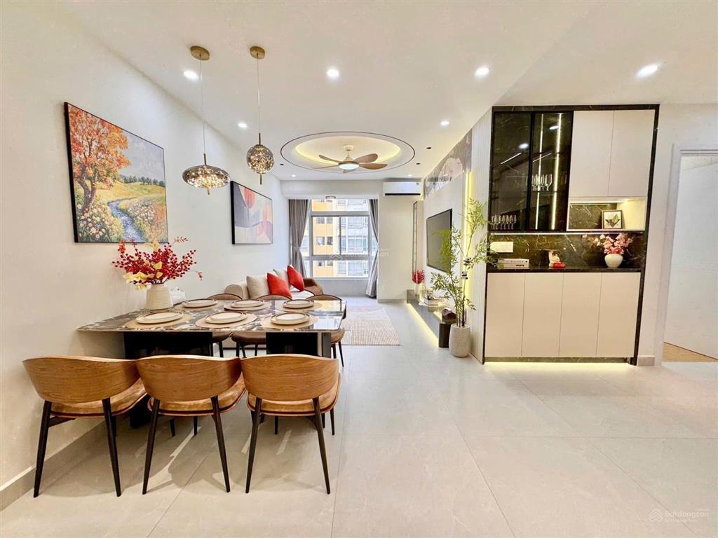Cho thuê cc sky garden i, 14 triệu vnd, 89m2, 2pn, 2wc, p tân phong, q7, tp. hcm  0352 390 ***
