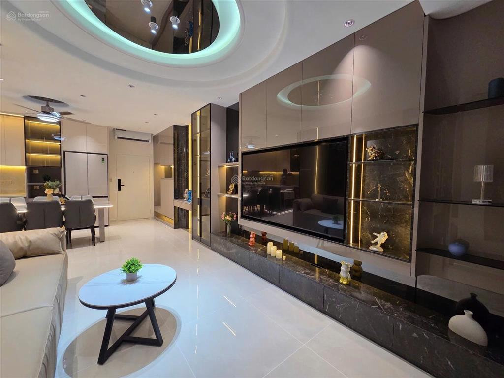 Cho thuê cc sky garden 3, 15 triệu vnd, 76m2, 2pn, 2vs, full nội thất ở q7, hcm