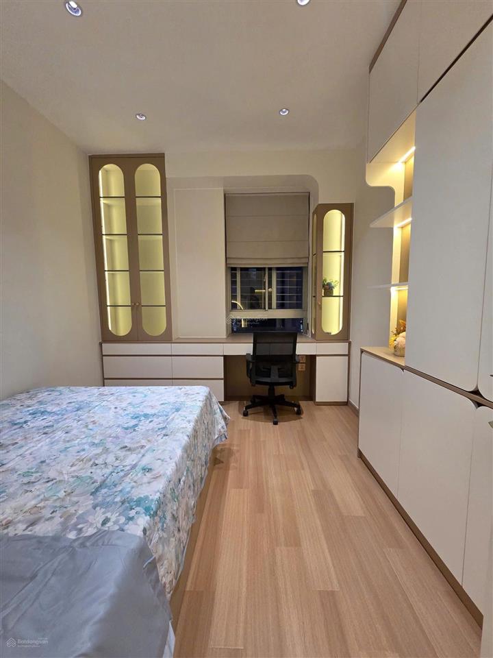 Cho thuê cc sky garden 3, 15 triệu vnd, 76m2, 2pn, 2vs, full nội thất ở q7, hcm