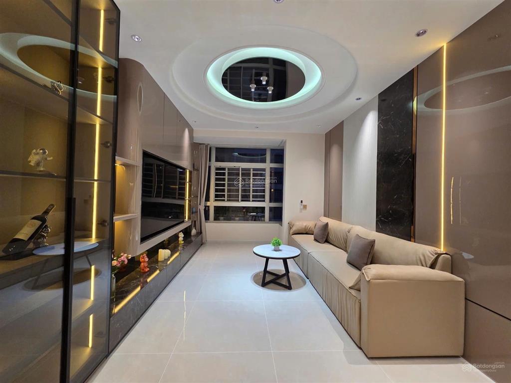 Cho thuê cc sky garden 3, 15 triệu vnd, 76m2, 2pn, 2vs, full nội thất ở q7, hcm