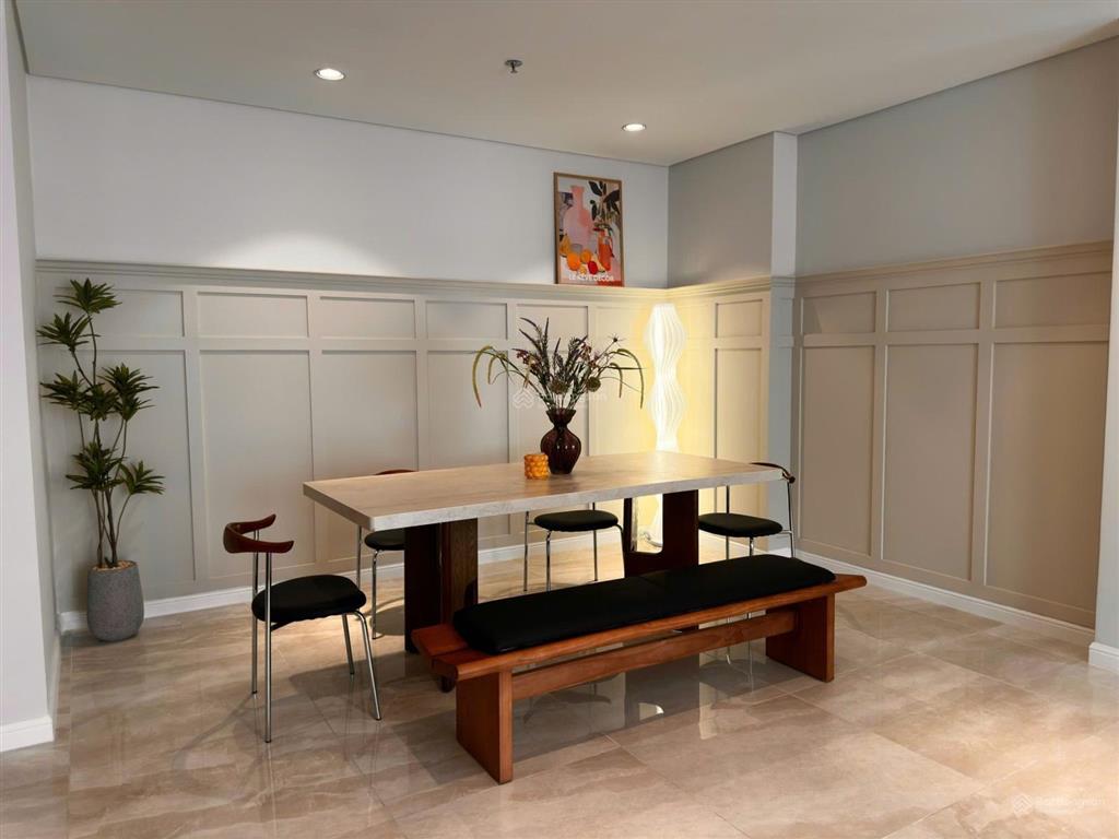 Cho thuê gấp ch 3pn, 3wc, 118m2 tại midtown phú mỹ hưng, 40 triệu vnd  0352 390 ***
