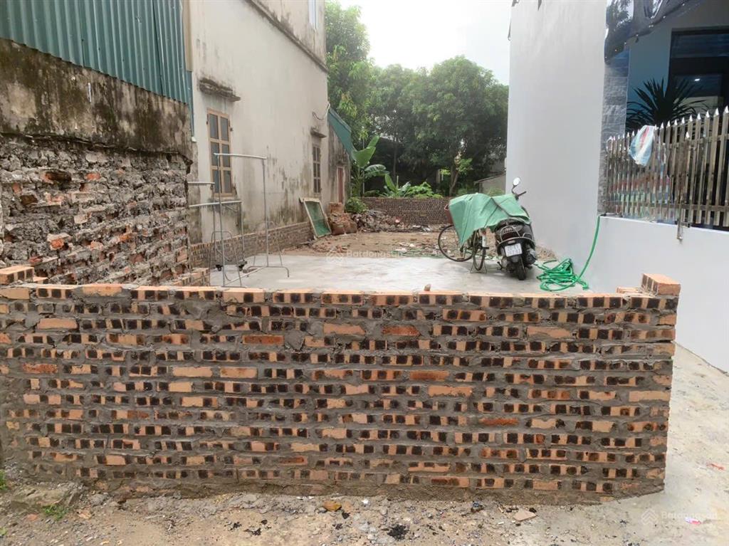 Đông dư, bán 94m đất, mt 4.2, ô tô vào đất