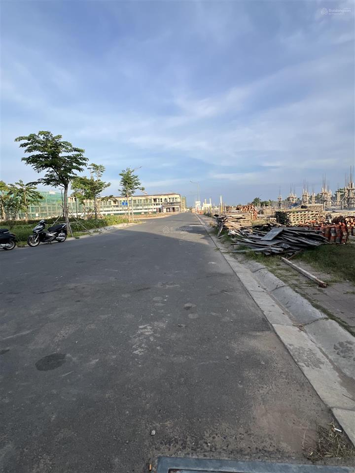 Nền nam long 2 cần thơ giá cực tốt