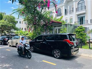 Nhà phố 4 tầng , sát vách trung tâm thương mại aeon tân an , sổ sẵn sang tên công chứng ngay .