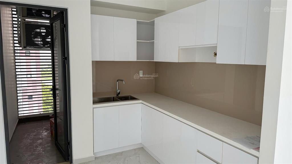 Bán căn hộ centana thủ thiêm, 3pn, lầu trung. sổ hồng. giá bán 6 tỷ.