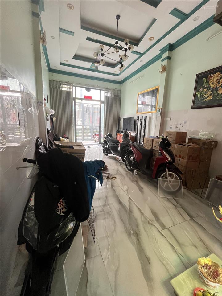 Kẹt tiền hạ giá bán gấp nhà 3 tầng đường tô hiệu