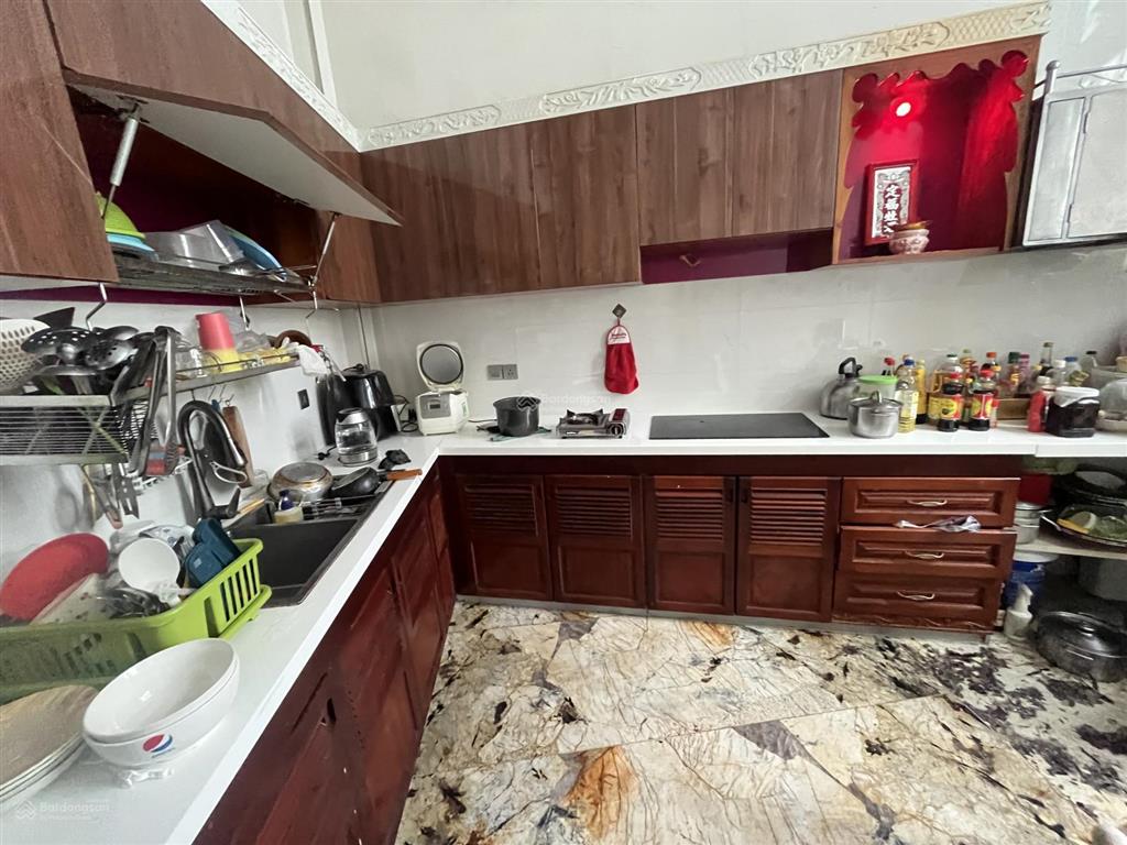 Kẹt tiền hạ giá bán gấp nhà 3 tầng đường tô hiệu