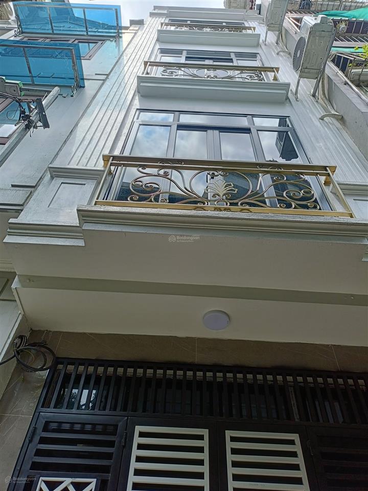 Tài chính 6tỉ sở hữu căn nhà tây mỗ xây độc lập 40m2 4 tầng mới tinh ô tô đỗ đầu ngõ cách 15m