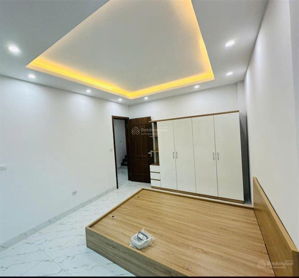 Tài chính 6tỉ sở hữu căn nhà tây mỗ xây độc lập 40m2 4 tầng mới tinh ô tô đỗ đầu ngõ cách 15m