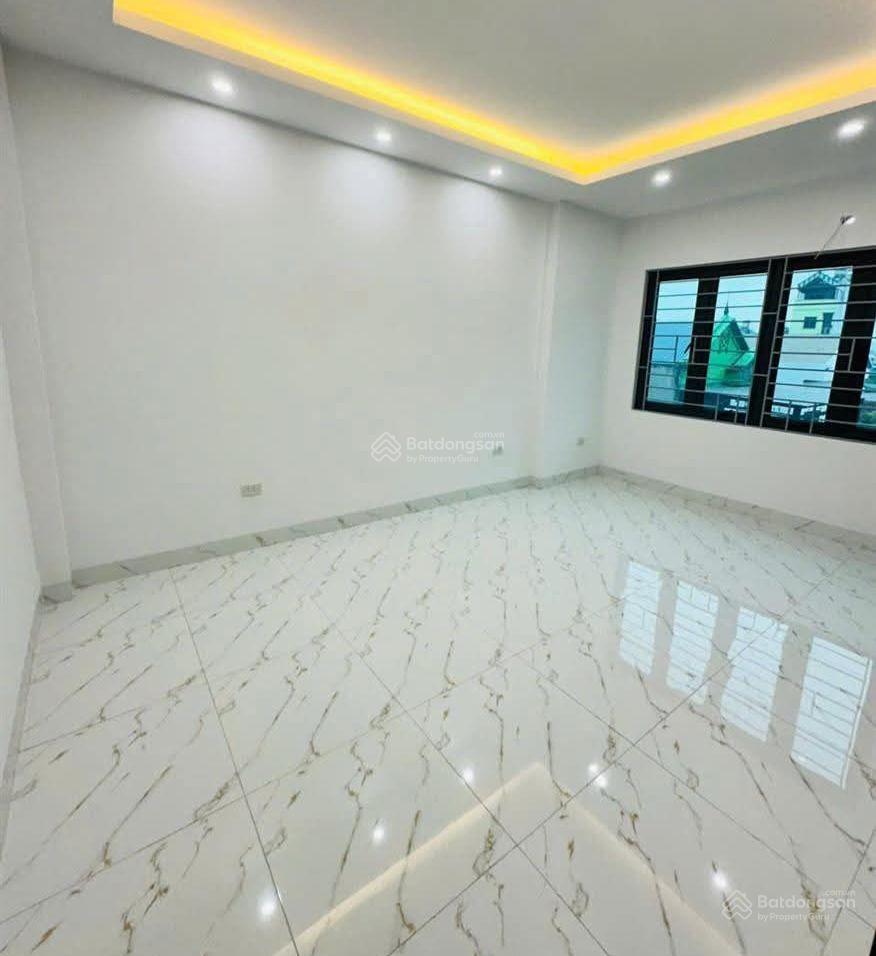 Tài chính 6tỉ sở hữu căn nhà tây mỗ xây độc lập 40m2 4 tầng mới tinh ô tô đỗ đầu ngõ cách 15m
