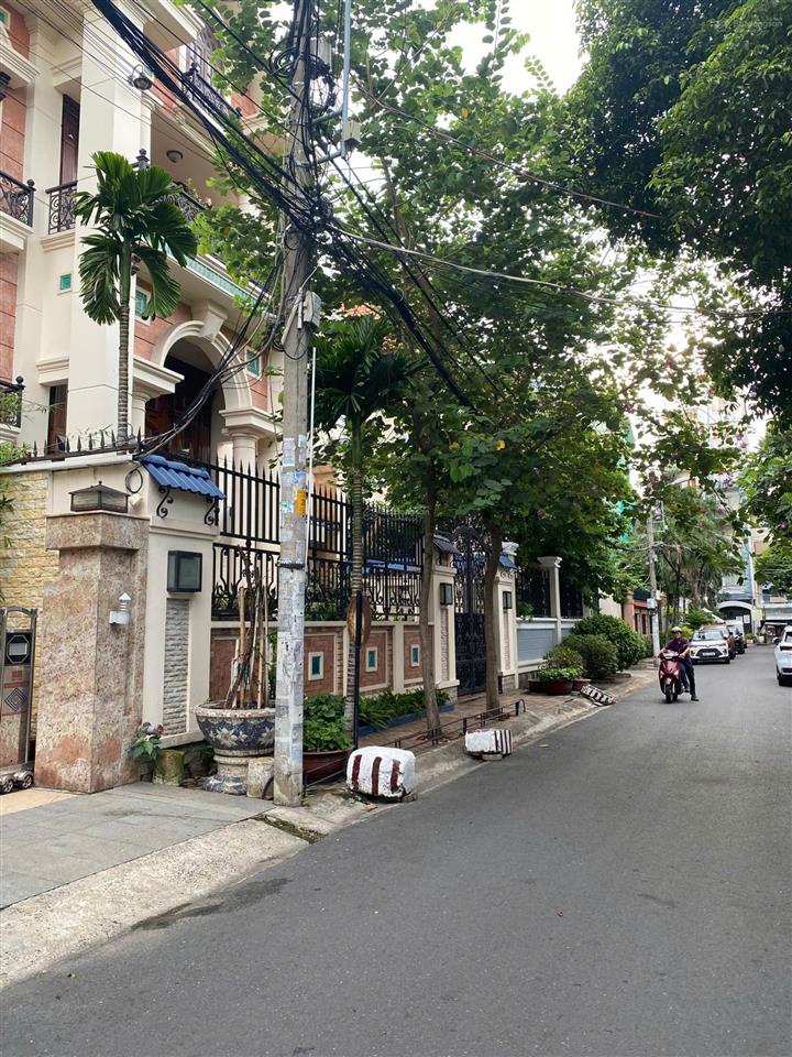 Hạ giá bán nhanh biệt thự vườn lan, dt 12 x 24 = 288m2, gần vạn hạnh mall giá 125 tỷ, chỉ 434tr/m2