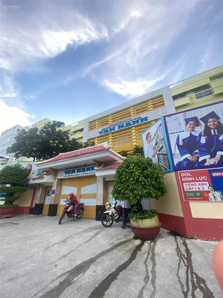 Chính chủ gửi bán biệt thự vườn lài, dt 12 x 24 = 288m2, gần vạn hạnh mall giá 125 tỷ, sổ hồng sẵn