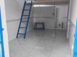 Phòng trọ đối diện cổng cvpm quang trung đường tô ký, q12