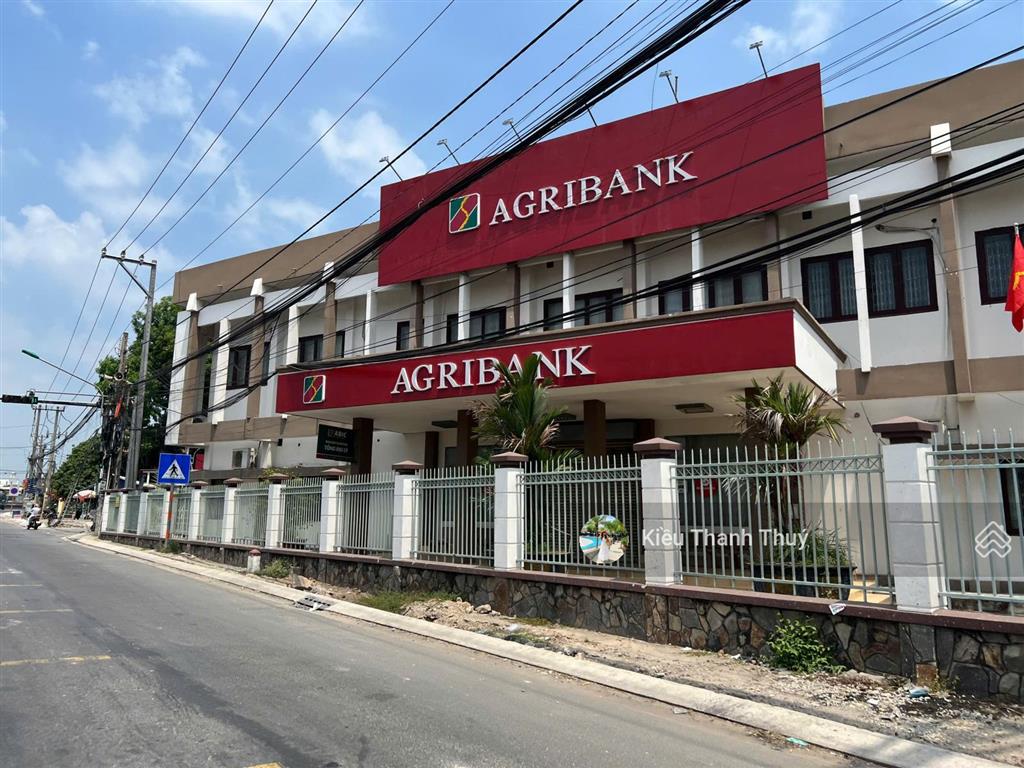 Bán lô đất cực đẹp 6m x 24m ( 142m2 ) khu phố gia hùynh phường trảng bàng , giá 700 triệu , shr