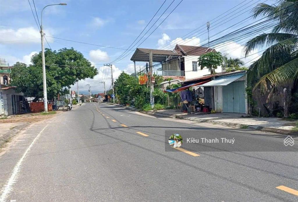 Bán gấp lô đất 110m2 giá 1 tỷ 200tr. đ.liêu bình hương xã tân thông hội huyện củ chi sổ hồng riêng