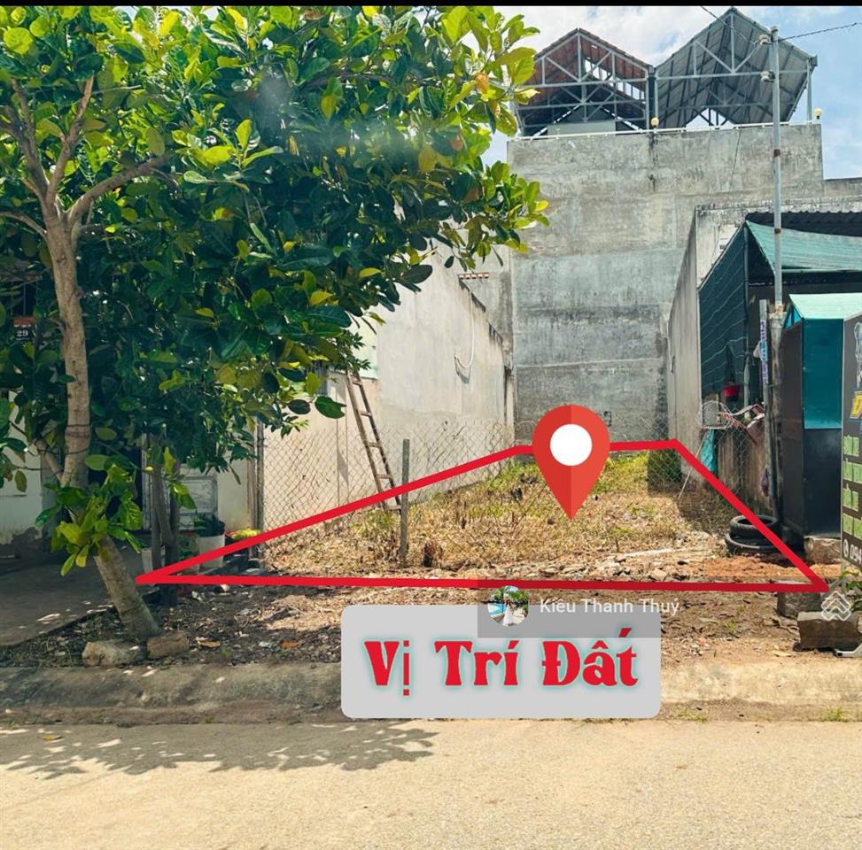 Bán gấp lô đất 110m2 giá 1 tỷ 200tr. đ.liêu bình hương xã tân thông hội huyện củ chi sổ hồng riêng