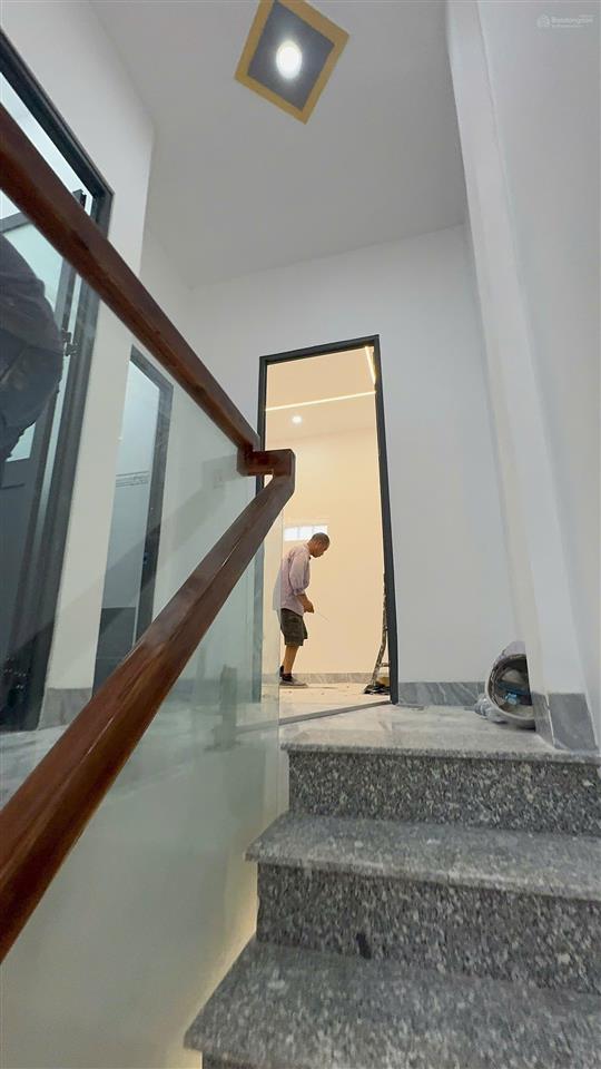 Bán nhà riêng 40m2 tại nguyễn văn bứa, 750 triệu, 2pn, 2wc, pháp lý đầy đủ