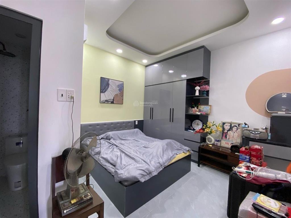 Vũ tùng chính chủ lâu năm  hẻm xe hơi 1 trục  90m2 tiện xây mới chỉ 8.x tỷ