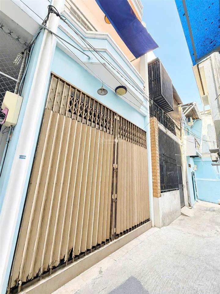 Chỉ 86tr/m2  ngay ngã 4 hàng sanh  2 tầng  80m2 không lỗi  vài bước ra mặt tiền  hơn 6tỷ