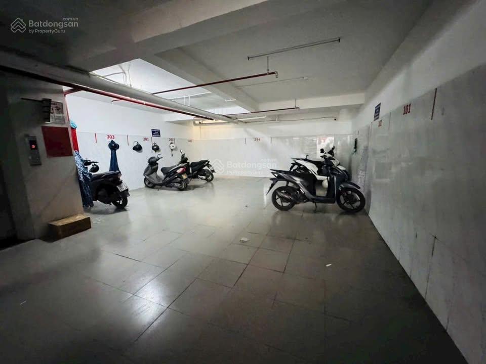 Bán toà nhà chdv 140m2 hầm 5 tầng 16pn thu nhập 76triệu/tháng trung tâm p phú thuận quận 7 giá tốt