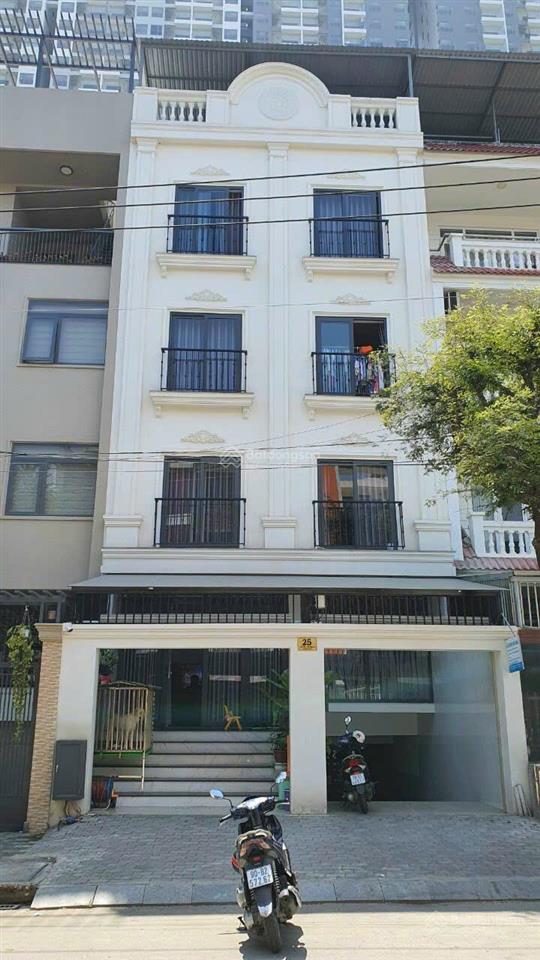 Bán toà nhà chdv 140m2 hầm 5 tầng 16pn thu nhập 76triệu/tháng trung tâm p phú thuận quận 7 giá tốt
