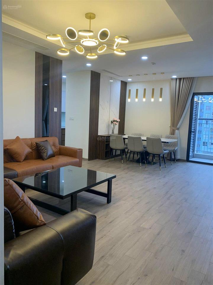 Hot. cho thuê chung cư golden park  cầu giấy. dt 96m2, 3 ngủ 2wc, đủ đồ. giá 20tr. 0917 748 ***