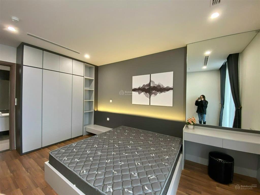 Hiếm. bán chung cư mipec rubik xuân thủy. dt 54m2, 2 ngủ 1wc, đủ đồ. giá 7.3 tỷ. l/h 0917 748 ***