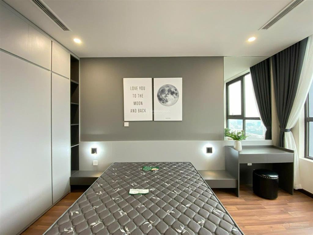 Hiếm. bán chung cư mipec rubik xuân thủy. dt 54m2, 2 ngủ 1wc, đủ đồ. giá 7.3 tỷ. l/h 0917 748 ***