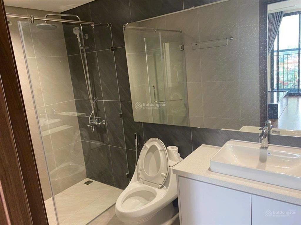 Hiếm. bán chung cư mipec rubik xuân thủy. dt 54m2, 2 ngủ 1wc, đủ đồ. giá 7.3 tỷ. l/h 0917 748 ***