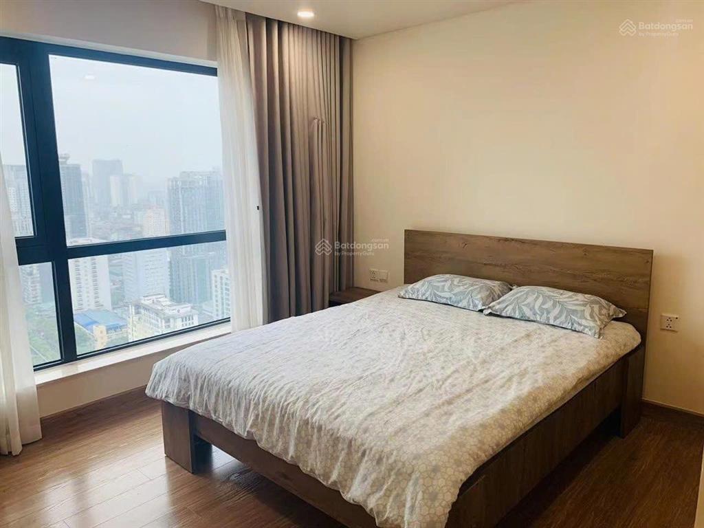 Bán chung cư sky park số 3 tôn thất thuyết. dt 128m2, 3 ngủ 2wc, đủ đồ. giá 15,5 tỷ. 0917 748 ***