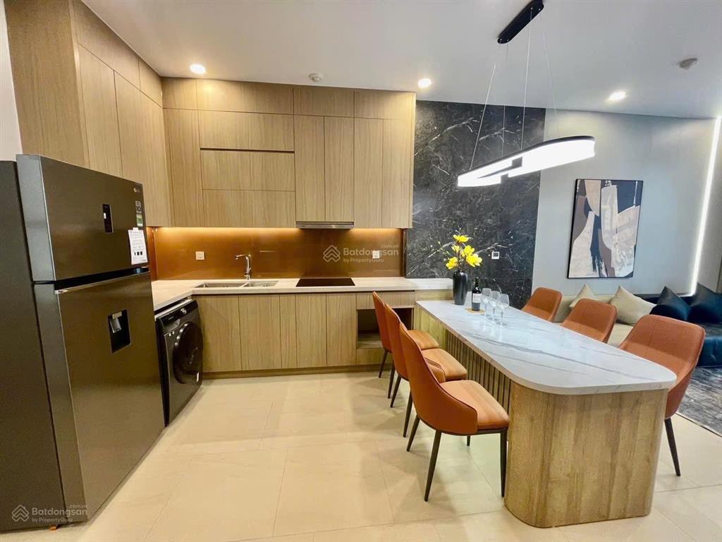 Chính chủ cho thuê flc 265 cầu giấy. dt 121m2 thiết kế 3 ngủ 2wc, đủ đồ. giá 21 triệu. 0917 748 ***
