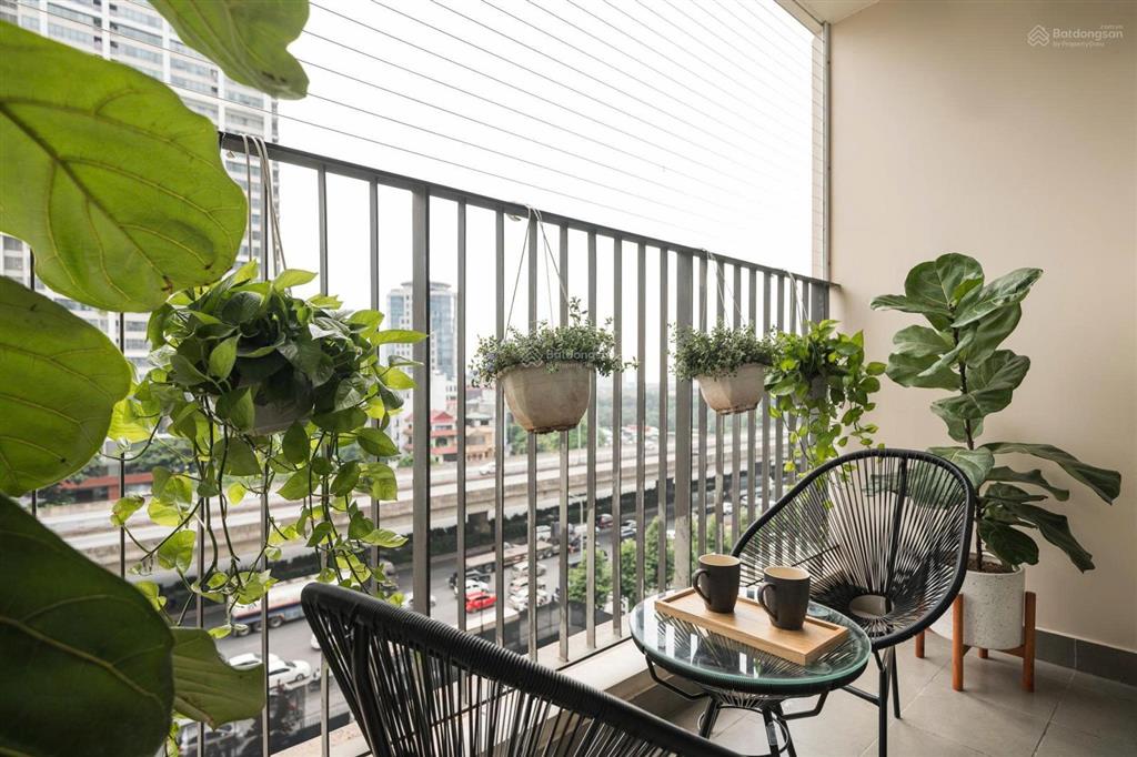 Hot! cho thuê căn 2 ngủ 2 wc 70m2, đủ đồ tại chung cư vinhomes west point. giá 19 triệu. 0917 748 ***