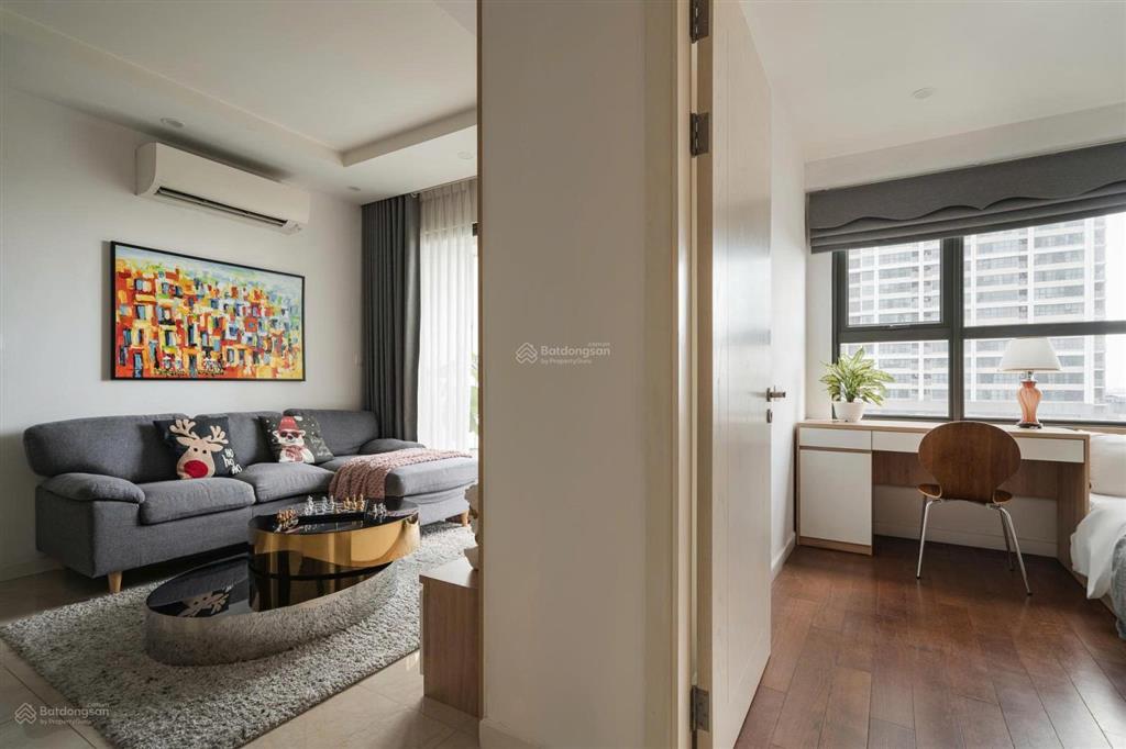 Hot! cho thuê căn 2 ngủ 2 wc 70m2, đủ đồ tại chung cư vinhomes west point. giá 19 triệu. 0917 748 ***