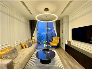 Bán chung cư golden park  cầu giấy. dt 84m2, 2 ngủ 2wc, đủ đồ. giá bán 8,5 tỷ. l/h 0917 748 ***