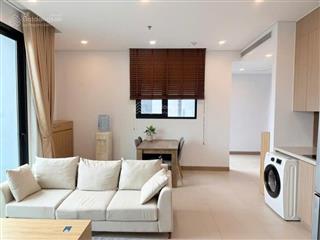 Hiếm. bán căn chung cư lancaster luminaire đường láng. dt 69m2, 2 ngủ 2wc, đủ đồ. giá 7,8 tỷ