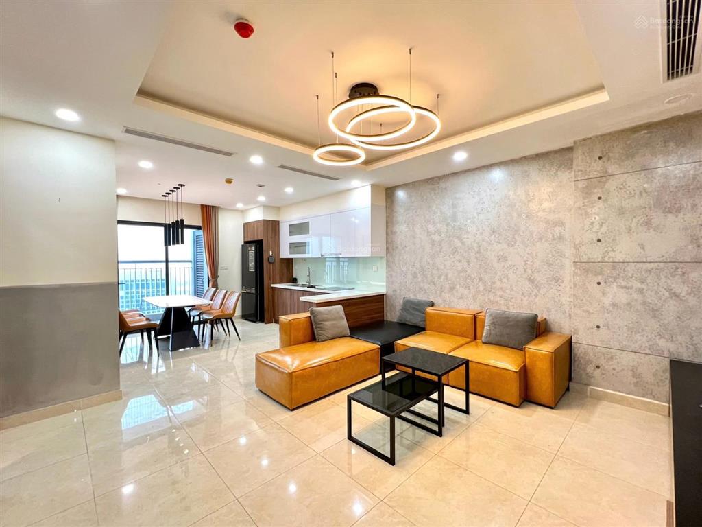 Hot. bán chung cư golden park  cầu giấy. dt 96m², 3 ngủ 2wc, đồ cơ bản. giá 9,2 tỷ. 0917 748 ***